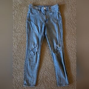 Distressed High Waisted Skinny Jegging Curvy Fit